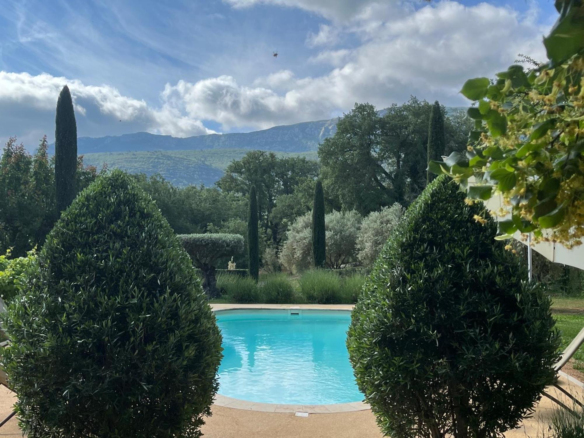La Grande Maison De Nans Luaran gambar