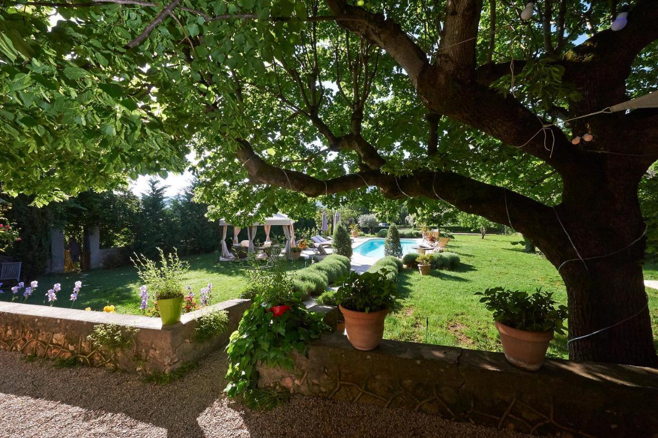 La Grande Maison De Nans Luaran gambar